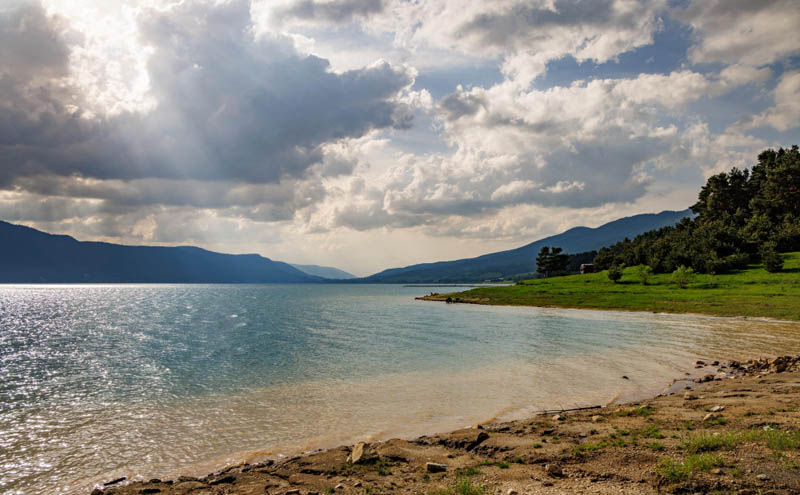 Best Place to Skimboard on a Lake